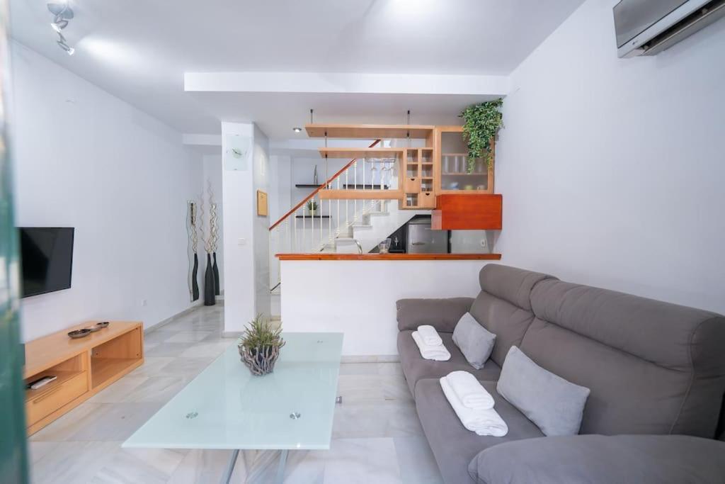 Apartamento Junto A Las Setas De Sevilla エクステリア 写真